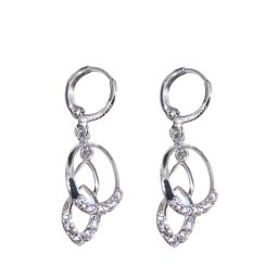 Hosszúkás fülbevaló ovális elemekkel, cirkónia kristályokkal
