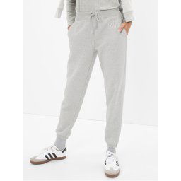 Gap Melegítő alsó 463492-02 Szürke Regular Fit