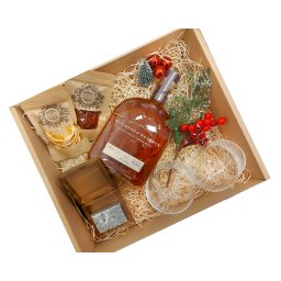 Karácsonyi Woodford whiskey szett díszdobozban
