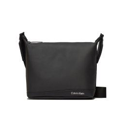 Calvin Klein Válltáska Rubberized Wide Base Xover K50K511251 Fekete
