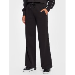 Calvin Klein Jeans Melegítő alsó J20J220962 Fekete Regular Fit