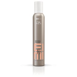 Wella Professionals EIMI Natural Volume erős hajformázó hab, 300 ml