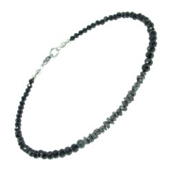 Természetes fekete gyémánt & spinel karkötő