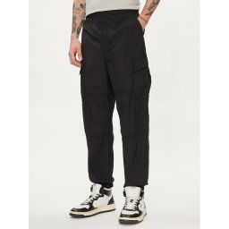 Gap Szövet nadrág 487058-00 Fekete Relaxed Fit