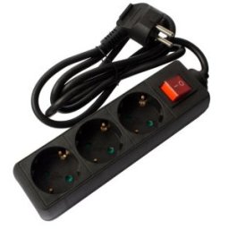 Hosszabbító 3-as kapcsolóval 1.5 m 3x1.5mm2 fekete