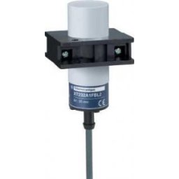 M30 nem síkbaépíthető 12 24V DC PNP NO/NC 4kábel M12 csatlakozó Sn 15 mm