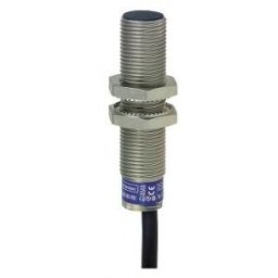 XS induktív érzékelő, Sn=4 mm
