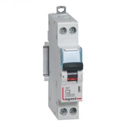 DNX3 Kismegszakító 1P+N B 10A 4.5kA 406764