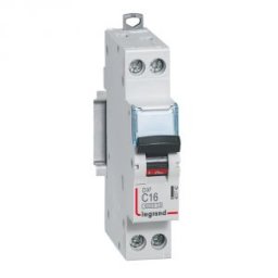 DX3 Kismegszakító 1P+N B 13A 6kA 407474