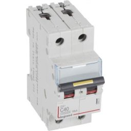 DX3 Kismegszakító 2P C 0.5A 10kA/16kA 409194