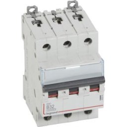 DX3 Kismegszakító 3P B 32A 10kA/16kA 408994