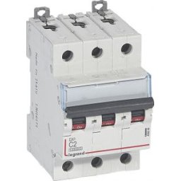 DX3 Kismegszakító 3P C 2A 10kA/16kA 409248
