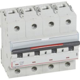 DX3 Kismegszakító 4P C 32A 36kA 410037
