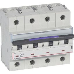 DX3 Kismegszakító 4P C 40A 50kA 410178