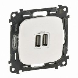Valena Allure Kettős Usb Töltőaljzat, Burkolattal, Gyöngyház 754999