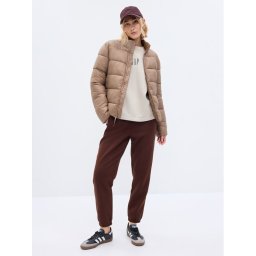 Gap Pehelykabát 724309-00 Barna Regular Fit