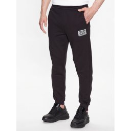 Calvin Klein Melegítő alsó K10K111875 Fekete Regular Fit