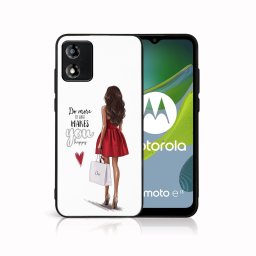 PROTEMIO MY ART Védőburkolat a Motorola Moto E13-hoz RED DRESS (137)
