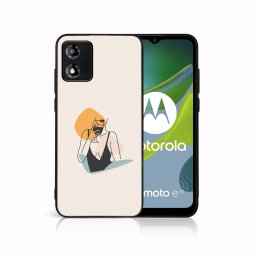 PROTEMIO MY ART Védőburkolat a Motorola Moto E13-hoz WOMAN (197)