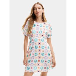 Desigual Nyári ruha Edmonton 24SWVW44 Fehér Straight Fit