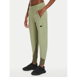 adidas Melegítő alsó Z.N.E. IW7773 Zöld Regular Fit