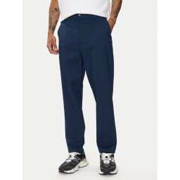 New Balance Szövet nadrág Athletics Standard MP43554NNY Sötétkék Regular Fit