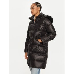 Calvin Klein Pehelykabát K20K207734 Fekete Regular Fit