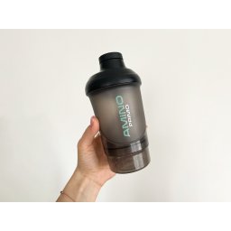 Amino Primo Shaker – 350 ml, Áttetsző Fekete Színben