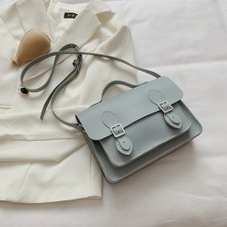 Csinld magad Brtska , Kzmves Br Vlltska