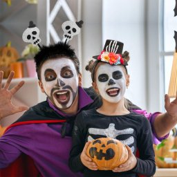 Family Halloween-i hajrf