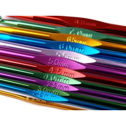 Horgolótű készlet különböző méretek 12 db