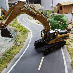 1/40 mretarny modell ptgp kszlet: markol, henger s traktor hang- s fnyeffektusokkal
