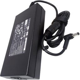 MSI 180W-os hálózati adapter (tápkábellel együtt)