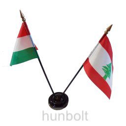 Nemzeti és Libanon zászlók asztali tartóval