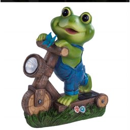 Napelemes kerti béka