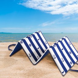 Napozószivacs CSÍKOK ÉS HORGONY 137x49 cm, kék-fehér