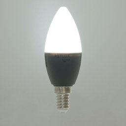 RSH 100 C37 E14 izzó. 4,5W RGB CCT RETLUX