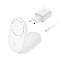 BELKIN BOOSTCHARGE asztali töltő (15W, gyorstöltő, wireless, Magsafe, összehajtható, Qi2 + tápegység) FEHÉR Apple iPhone 17, iPhone 17 Pro, iPhone 17 Pro Max