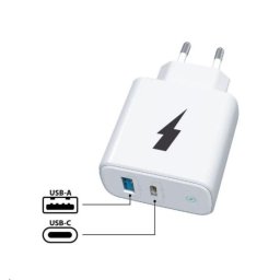 WG - Hálózati töltő 2x USB 38W, 1x USB-C PD 20W 1x USB-A QC 3.0 18W, fehér színben
