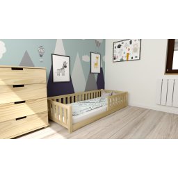 Gyermek Montessori ágy PINELO 90 x 200 cm, fenyő Ágyrács: Lamellás ágyrács, Matrac: Sommera 18 cm matrac