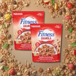 Nestlé Fitness Granola Cranberry - áfonyával, tökmaggal és ásványi anyagokkal (2x300 g)