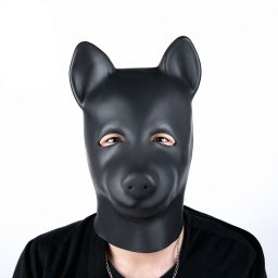 Sweety Bear – elegáns latex maszk fekete színben