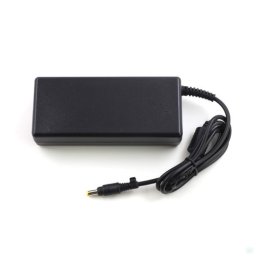 Akyga (AK-ND-08) hálózati laptop adapter töltõ 90W tápkábel nélkül