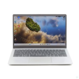 Dell Vostro 3425 felújított laptop Ryzen 5 5625U 16GB RAM 512SSD 14" FHD WIN11