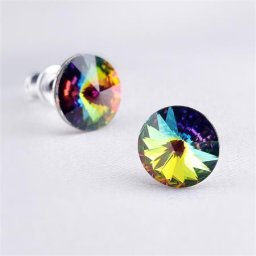 ART CRYSTELLA Fülbevaló, zöld színjátszós SWAROVSKI(R) kristállyal, csúcsos, 8mm, ART CRYSTELLA(R)