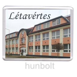 Létavértes Önkormányzat épülete hűtőmágnes (műanyag keretes)