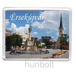 Érsekújvár Fő tér - Szlovákia hűtőmágnes (műanyag keretes)