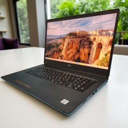 Nagy teljesítményű DELL Precision 7750 I7-10750H/32GB/512GB NVME SSD/Nvidia RTX 3000 6GB /17,3" Workstation Laptop