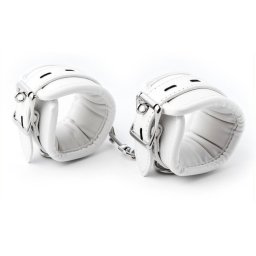 Cuff Bomb - fehr bokapntok a szenvedlyes jtkhoz