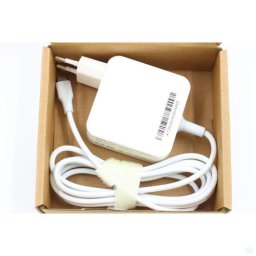 Univerzális laptop töltõ 45W USB-C csatlakozóval (fehér)